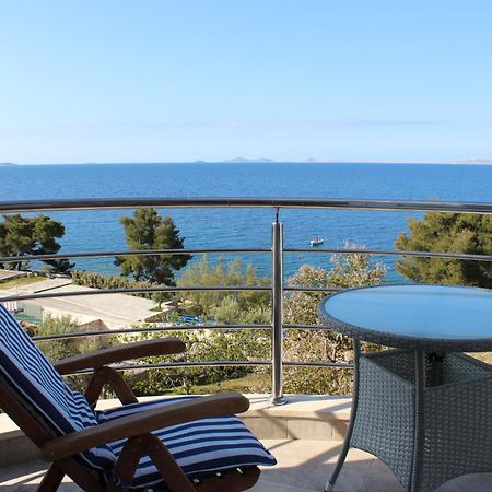 Amazing Villa Galeb In Murter Zimmer foto